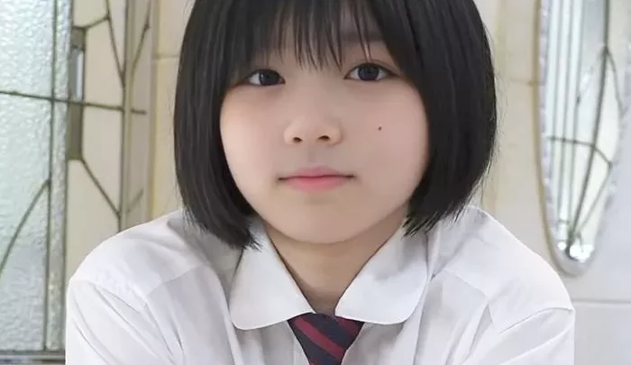 ほくろがチャーミングなスリムで敏感な19才らむちゃん【4K/30p/20Mbps】