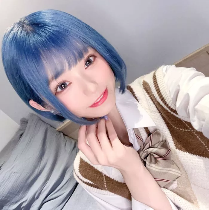 【4K 고화질】단 6개월 만에 팔로워 12.5만 명 증가”그 인기 파란 머리 스트리머”팬을 배신하는 생중출 촬영 첫 게시물 희귀 영상.