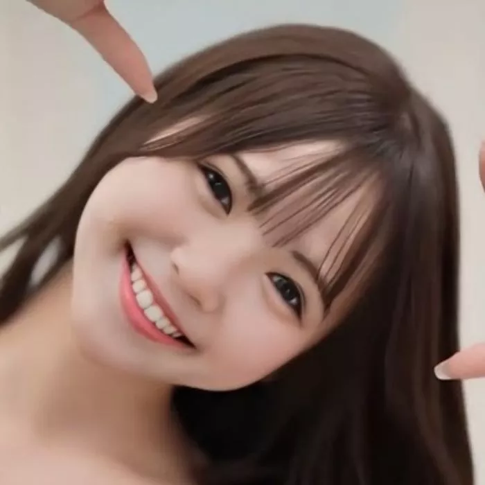 【No High Quality】 An 18-year-old college girl with one sexual partner experiences a full internal ejaculation deep inside her hairless vagina (Total 2.84GB)