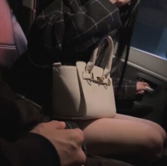 【無】可愛い19歳と車内P活