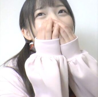 【FC2史上初】”18歳アイドル研修生”本物出します。顔出し解禁＆避妊具外して中出し。※残りわずか