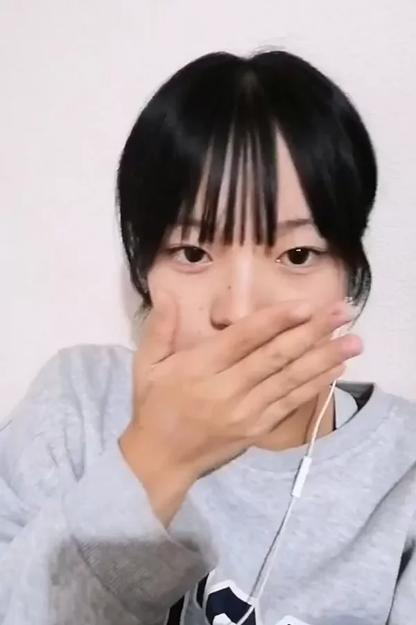 친한 친구와 에로이프  엉덩이 조금밖에 안 보여요