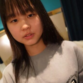 素朴すぎる可愛さ・・見るからに普通の女の子だけど脱ぐとFカップpart2。彼氏の肉棒が小さくて「アァ！彼氏のより気持ちいぃ」