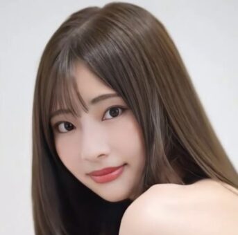 特典完品！合計4.29GBクラスで一番人気の可愛い子とセックス