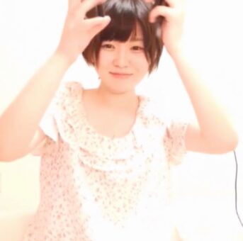 可愛い女の子のライブチャットオナニー!!お宝です!! オマケ付 R266