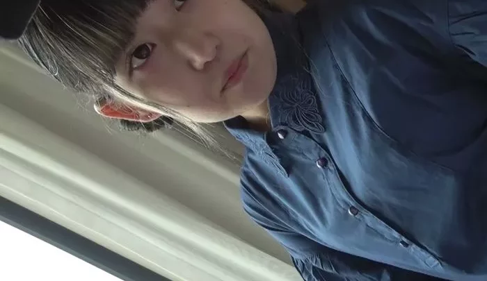 経験豊富とは言えない小さな動物系の女の子！最終的に中出しに成功しました！！
