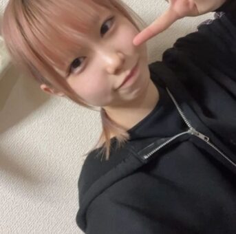 可愛いメンヘラむすめ自撮りおな