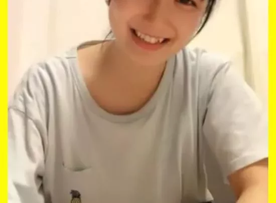 【期間限定】彼氏にナイショでHなビデオ通話してみた