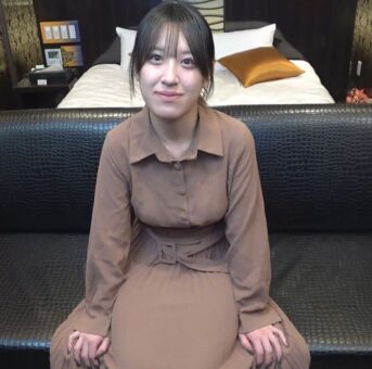 【限定販売】愛らしい笑顔の20歳女子大生に中出し！／完全版（12.3GB）