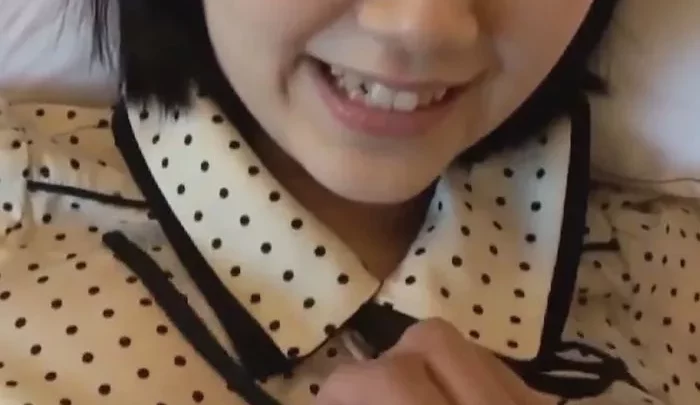 【無】１９才女子大生　**活アプリであった最高に可愛い実践女子大学２年と生でエッチした　個人撮影