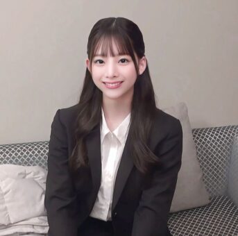 【202〇年 美人すぎるお天気キャスター 1位】採用前に撮影された3連続射精映像。※数量限定別途映像有り。