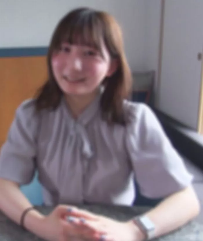 청순한 여자 대학생 20세가 섹스를 너무 좋아해서 중출 4연발