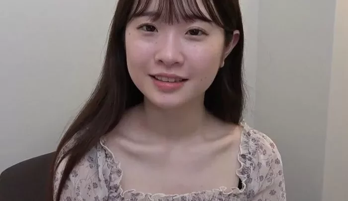 【限定公開】透明感抜群の現.役地下アイドル、乱れた果てに顔射！／完全版（10.7GB）
