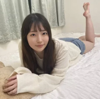 【無】上京したての純粋女子大生とハメ撮り! 【初撮り】りんちゃん　18歳
(HD1080P) (fc4577862)