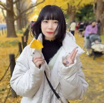 ト。お淑やかな性格が濁音喘ぎでイキまくり！痙攣して引き締まる膣內に我慢できず2度中出しで快楽漬け。。
(HD1080P) (fc4603370)