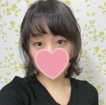 ンダー巨乳！超敏感でアソコの締まりも完璧。連絡が取れないバツとして膣奧中出しハメ。レビュー特典有り
(4K) (fc4627034)