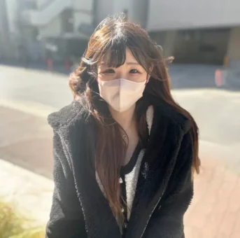 【初撮り】神級色白美巨乳女大セイ　　Hカップ眺めて至福の正常位！最後濡れた無毛マコ種付け
(HD1080P) (fc4647933)