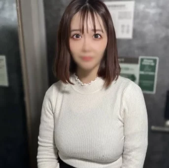 ェラ、アナル舐めも喜んでしちゃうドMっぷりに応えて、道具のようにめちゃくちゃにして2回戦。特典あり
(HD1080P) (fc4683409)