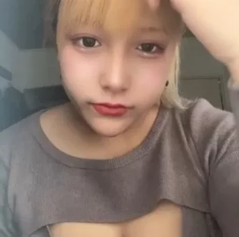 むちむちデカ乳輪ハーフちゃん　動画12個