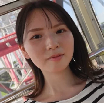 スポーツ大好きスッピンも美人さん、顔は真面目そうでもマンコはスケベでした