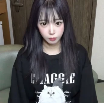 生意気なHカップちゃんをちんぽでよがらせて中出し