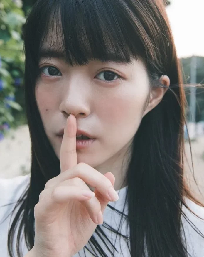【画像585枚・動画13本】モデル活動している彼女のハメ撮りが・・