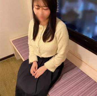 【顔出し】【ハメ撮り・中出し】良家で育ったGカップ爆乳美熟女は、愛も金もあきらめきれないようです。
(4K) (fc4317391)