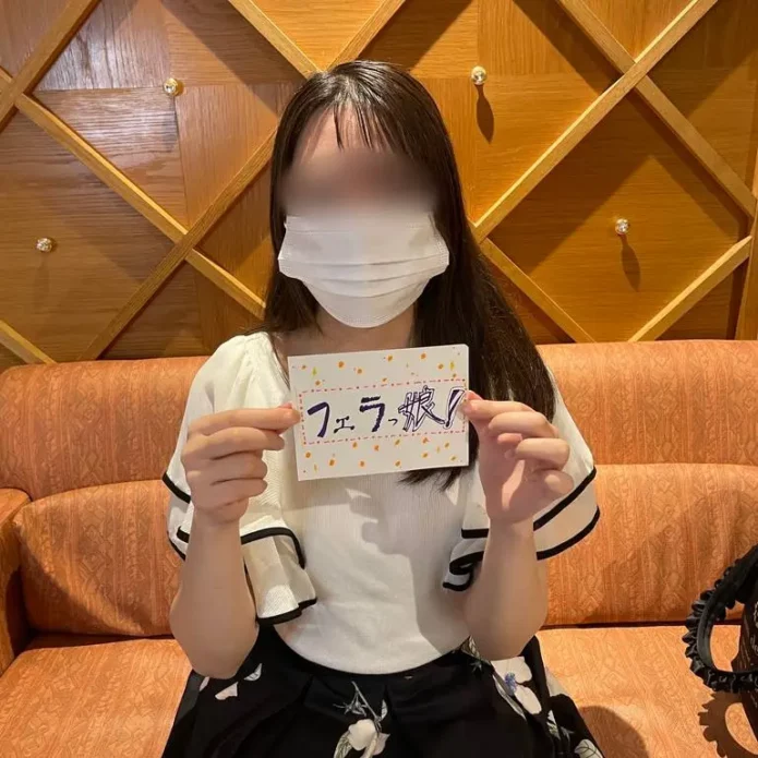 る幼園教諭23歳。理性を蹂躙する肉棒ピストンにこ.ど.もたちに見せられないメス顔晒してマン屁を垂れ流す。
(HD1080P) (fc4395659)