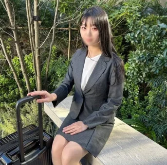 【#106※完全顔出し】地方の素朴なOLちゃんと出張先のホテルで中出しセックス！！お口やおしりをしばかれるのが好きな隠れど変態でした
(HD1080P) (fc4399942)