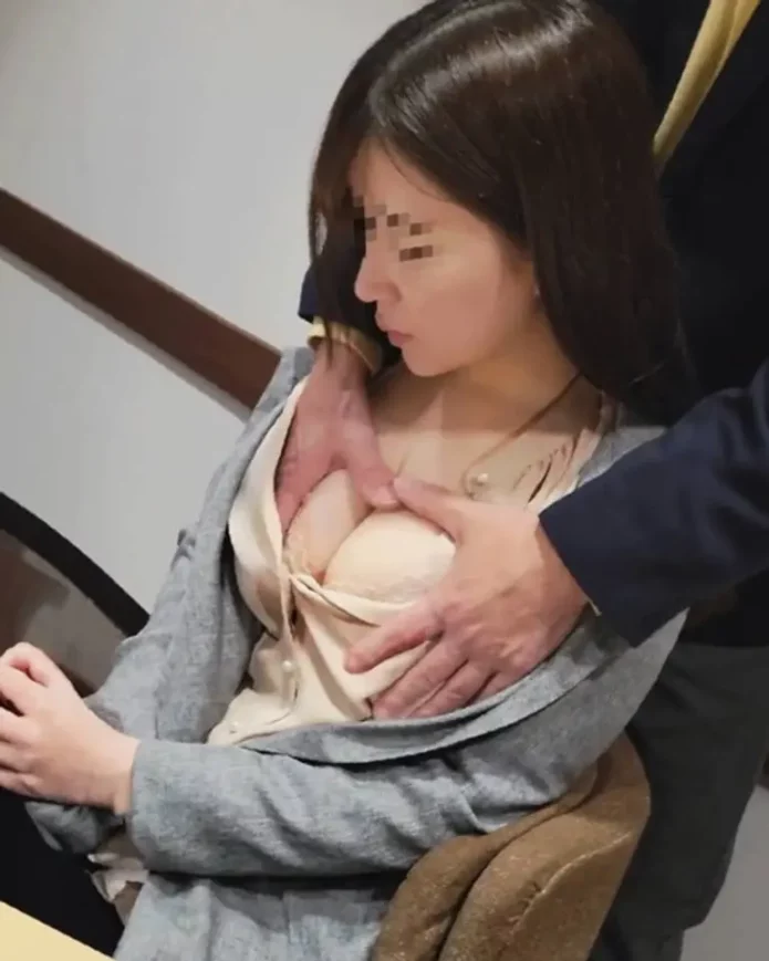 。自宅まで取り立て美乳を弄び嫌がりながらも大量中出しされたハメ撮りで返済中（返済額に足りず期間延長1980pt）
(HD1080P) (fc4407539)