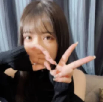 【無修正】“20歳Gカップ爆美女”崖っぷち!!!売れない嬢が白饅むちむち半熟ボディをあなたに捧げます
(HD1080P) (fc4438494)