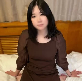 好きは必見！【中出し】抱き心地抜群なフェラ顔美人は押しに弱く、中出しを許可してしまう。特典あり
(HD1080P) (fc4459794)