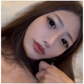 に仕上がった美巨乳神スタイルの持ち主えみちゃん！！群を抜いたスレンダークビレFカップ美女に大量中出し！！
(HD1080P) (fc4485731)