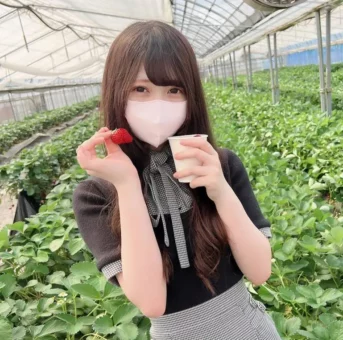 を過ごすだけの筈だったけど・・・とろけるような可愛い笑顔の現  専門生に野外口内射精＆2回生中出し！！
(HD1080P) (fc4499303)