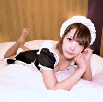 イド服を着ちゃった！ご主人様が2人もいる!-今日はご機嫌メンヘラ　のぞみさん（24）の場合【特典付き】
(HD1080P) (fc4532840)