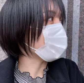 人田舎から出てきた美人のはづきちゃんが連絡が取れなくなったので、會いに行って中出しハメ
(4K) (fc4538470)