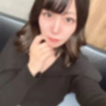 甘えん坊20.才のまいちゃん。何度も身體痙攣するほど激イキ本能で求め合う合計6體位の本気中 出しセックス♪
(HD1080P) (fc4546801)