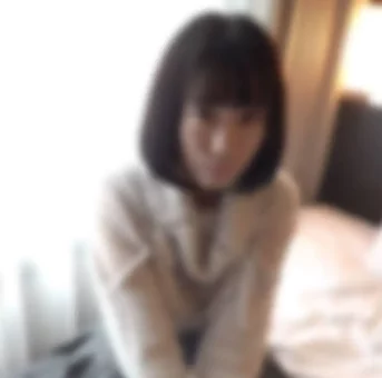 中中退後、地下アイドルになっているところを発見し、再會。未成熟な身體は健在で最高で3回射精してしまいました
(4K) (fc4556114)