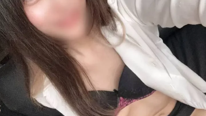 清楚な顔して淫らに喘ぐ乱れたマンコに中出し背徳プレイ！ FC2-PPV-4808502