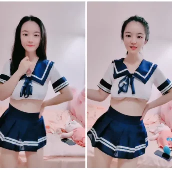 かわいい女の子の魅力！ラブレタで癒される、制服と浴室が織り成す幻想。