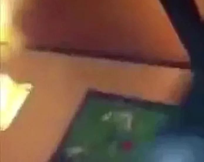 「撮らないで！」