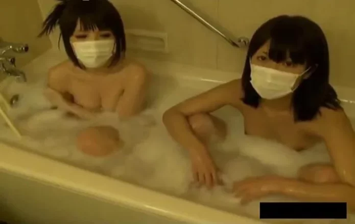 美少女お風呂ユニットバス