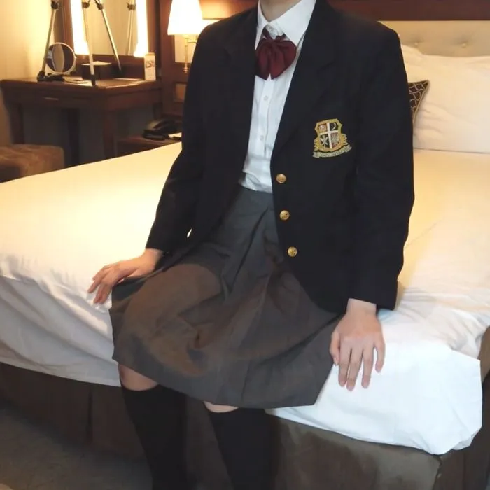 「期間限定　女優になります　最後の制服　妃李　１８歳」