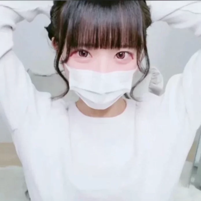 【最新作Part７】三つ編みツイン清楚系スレンダー美人のオナニーLive（総時間1時間50分）