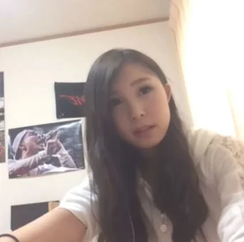 期間限定　やばいくらい投下しまくる子　全裸＆おまんこくぱ　※即消します