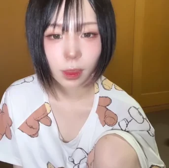 【無】乳首ビンビン女子のハードオナ.