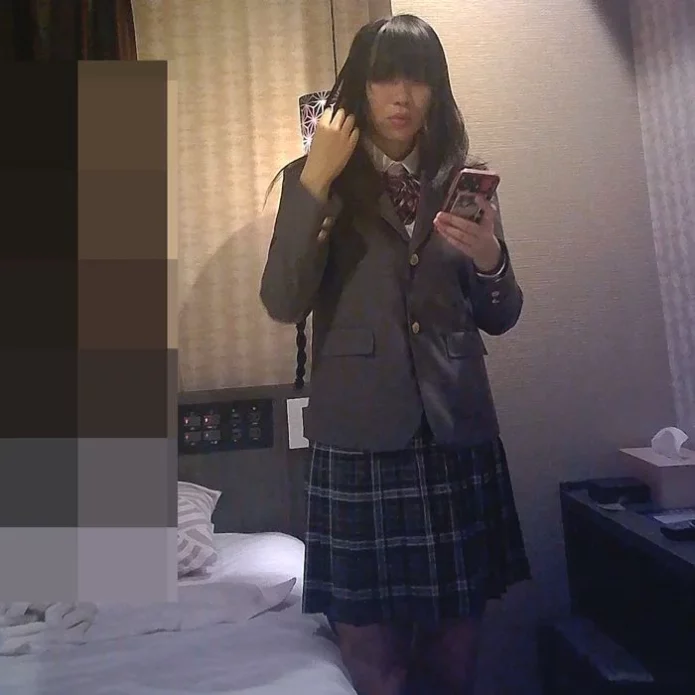 個人撮影　無修正　卒業したばかり　巨乳でスタイル良い18歳女子とパパ活