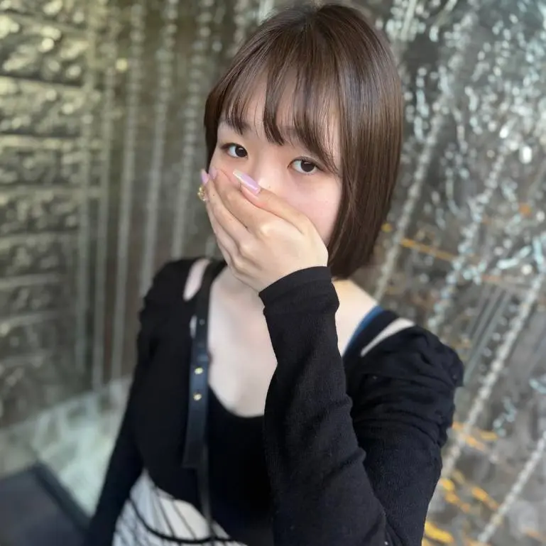 巨乳が激しく揺れ乱れる姿に次第に崩れる表情…堪能映像 FC2-PPV-4881990