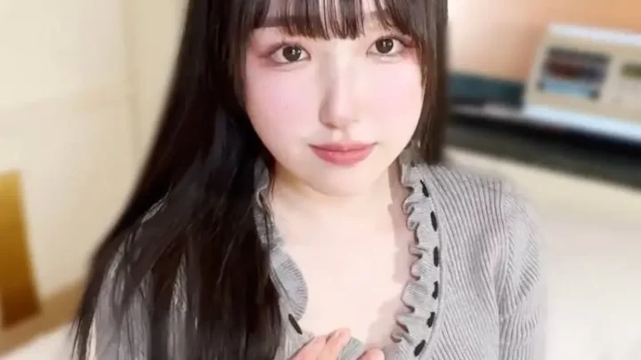 FC2-PPV-4890756 SNSで話題の美女と奇跡の再会！2度目の生中出しで孕ませた記録