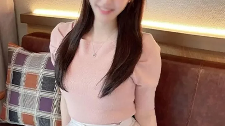 憧れのえみりちゃんに中出し懇願され膣奥に本気の種付けSEX – FC2-PPV-4889972